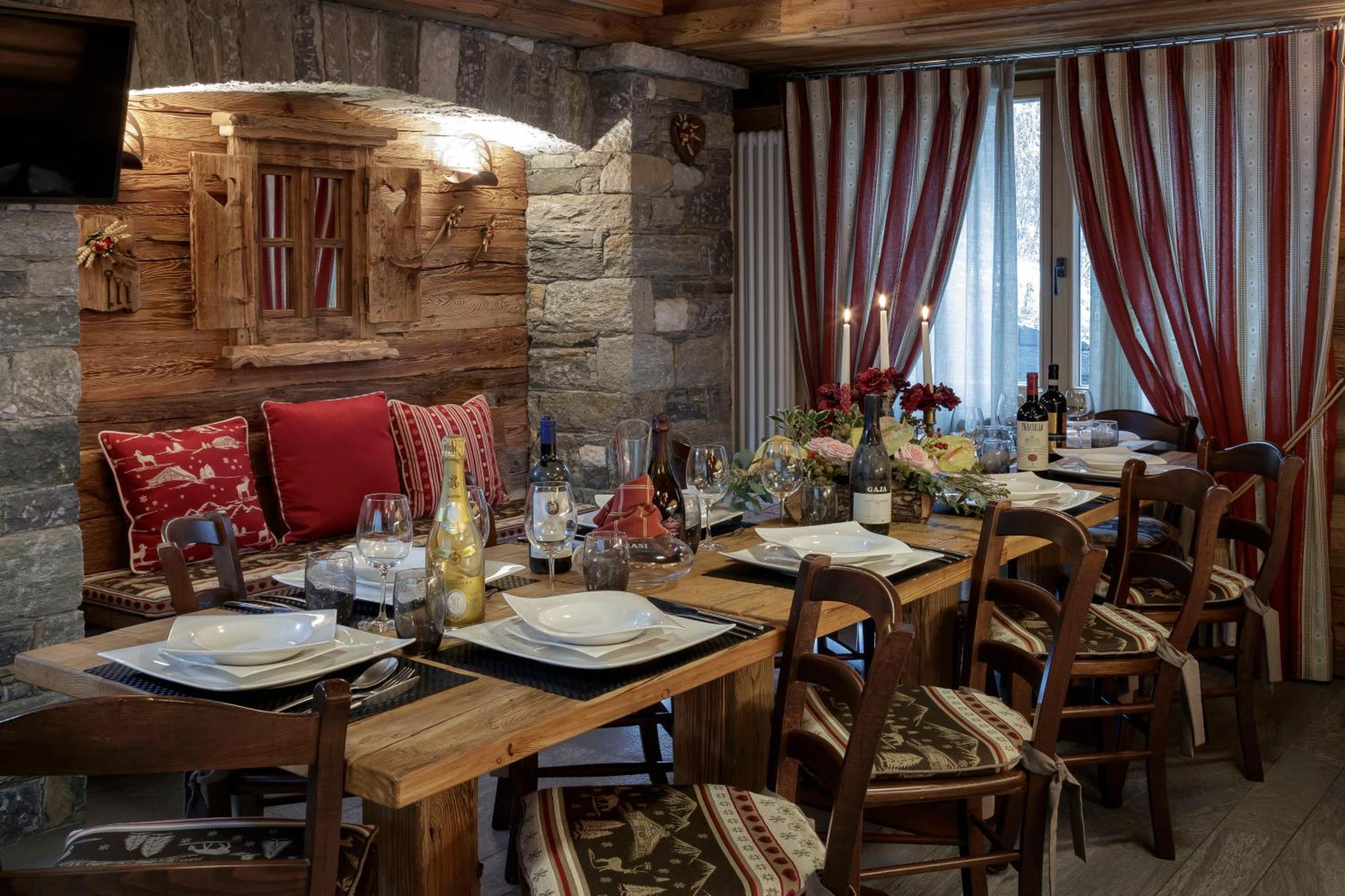 Chalet Matterhorn Francois - Central Ski Chalet With Spa And Breakfast, 100Mt Lift Breuil-Cervinia Exterior photo